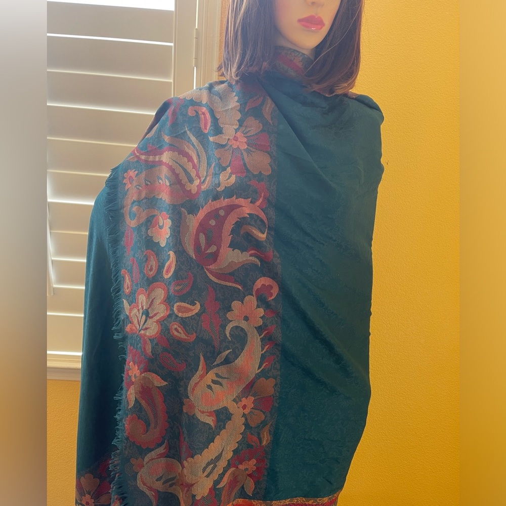 Elegant rich teal blue woven woolen shawl. Perfect for winter n spring !!